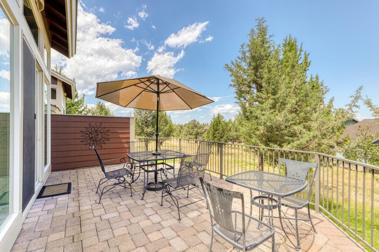 Village Loop View Redmond Exterior photo