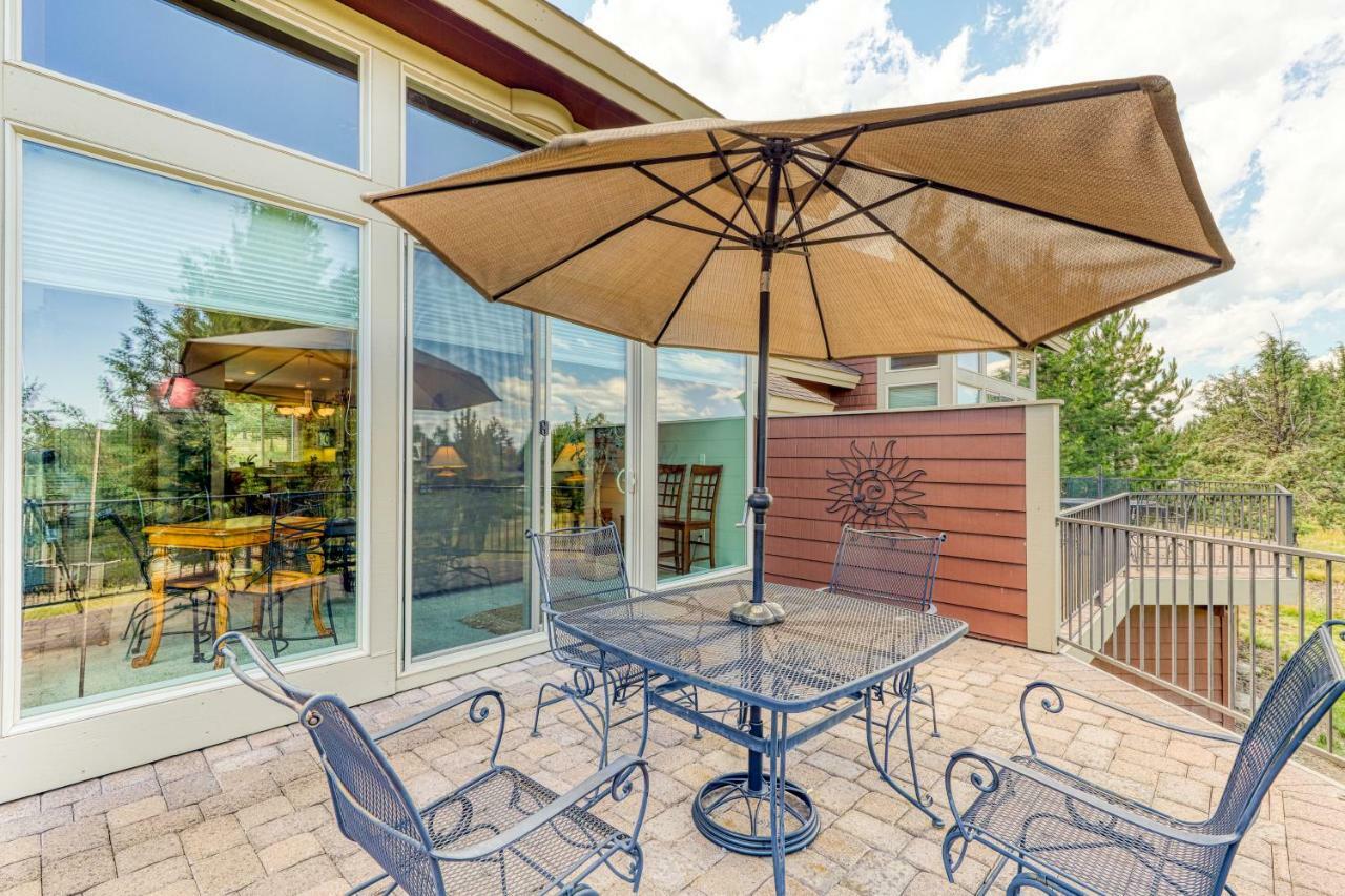 Village Loop View Redmond Exterior photo